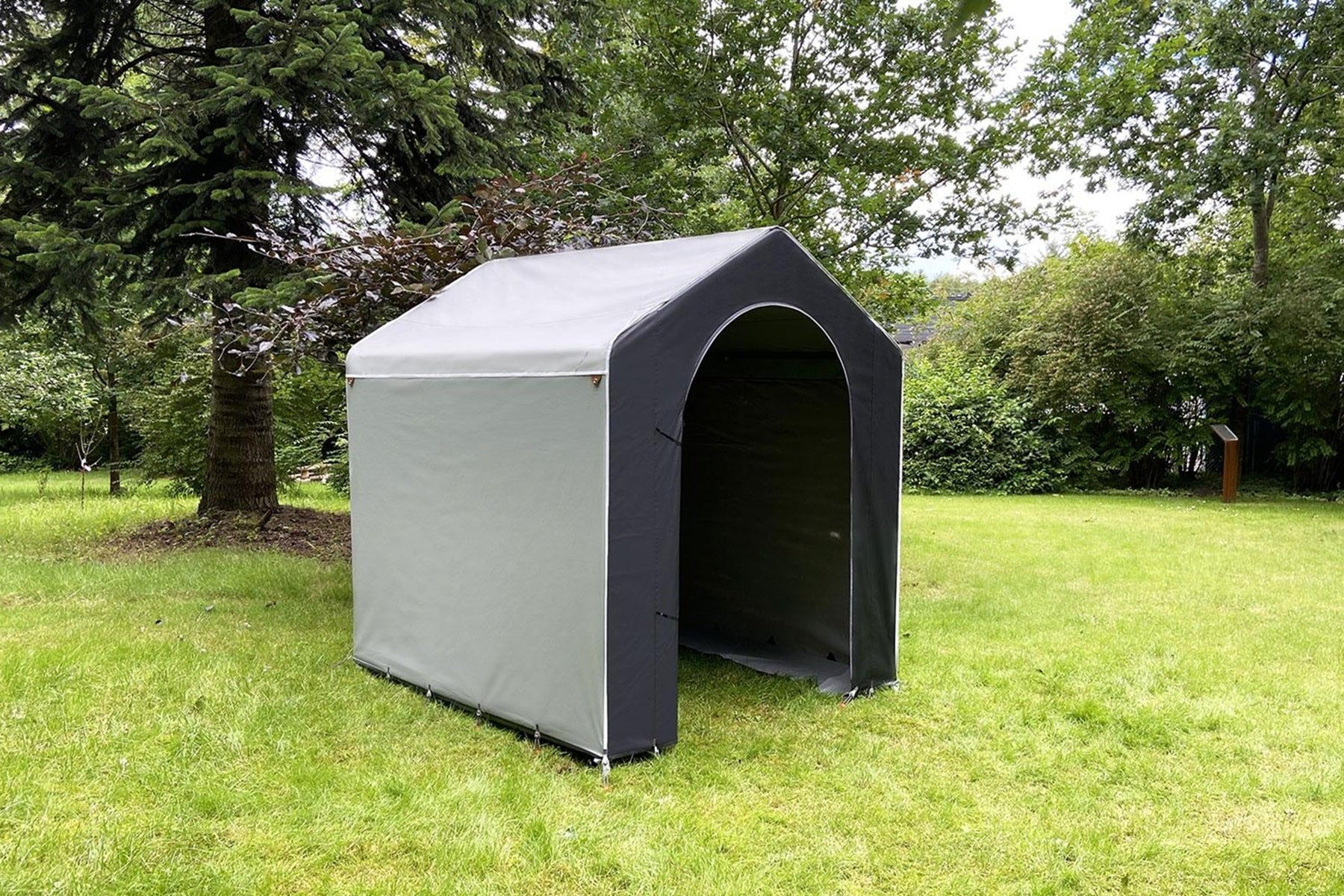 Isabella Mega Space Gerätezelt 180x220 cm – Vorzelteshop