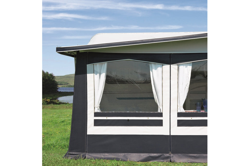 DWT Atelier Chalet mit Rundumdach Ganzjahres-Wohnwagenvorzelt