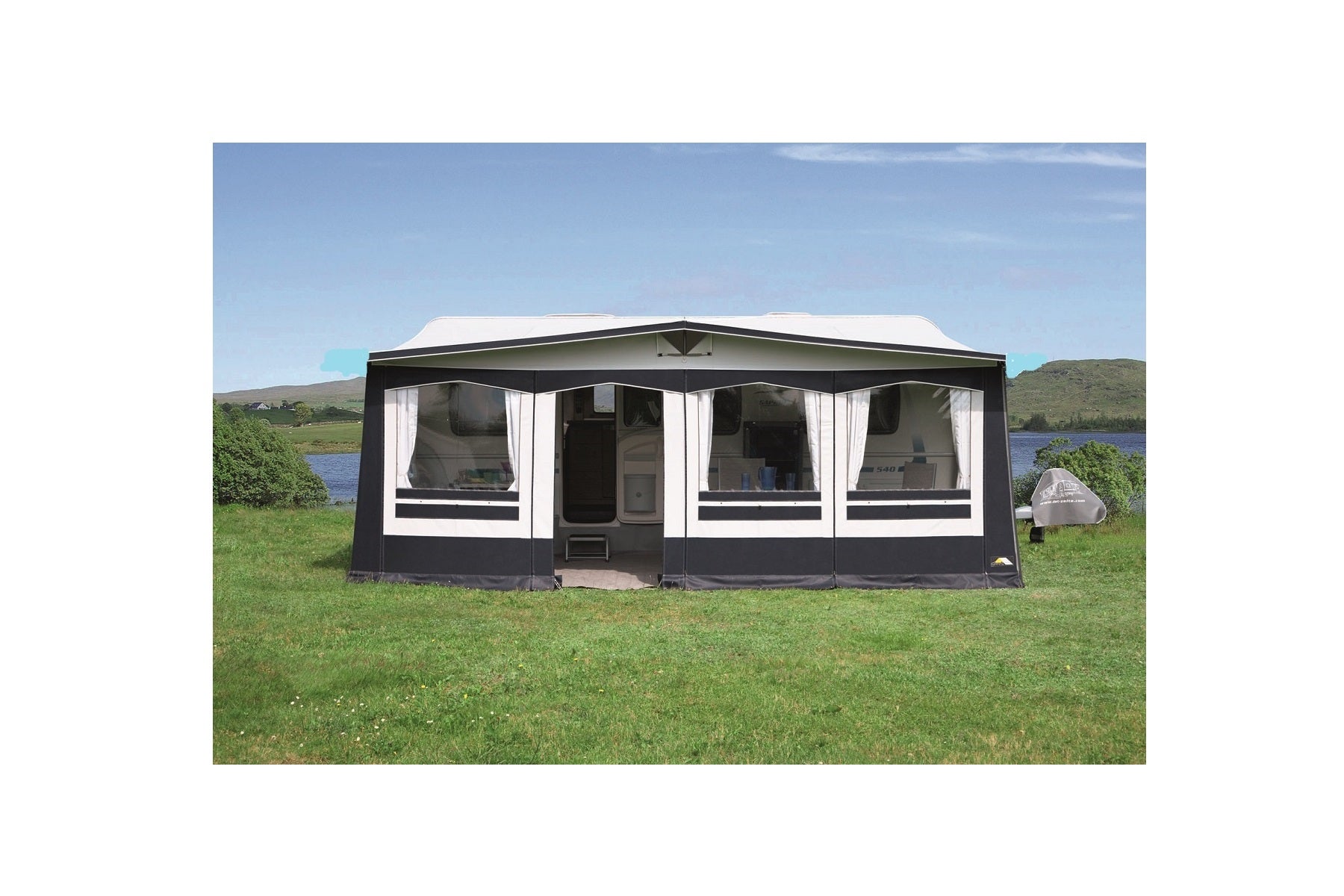 DWT Atelier Chalet mit Vordach Ganzjahres-Wohnwagenvorzelt