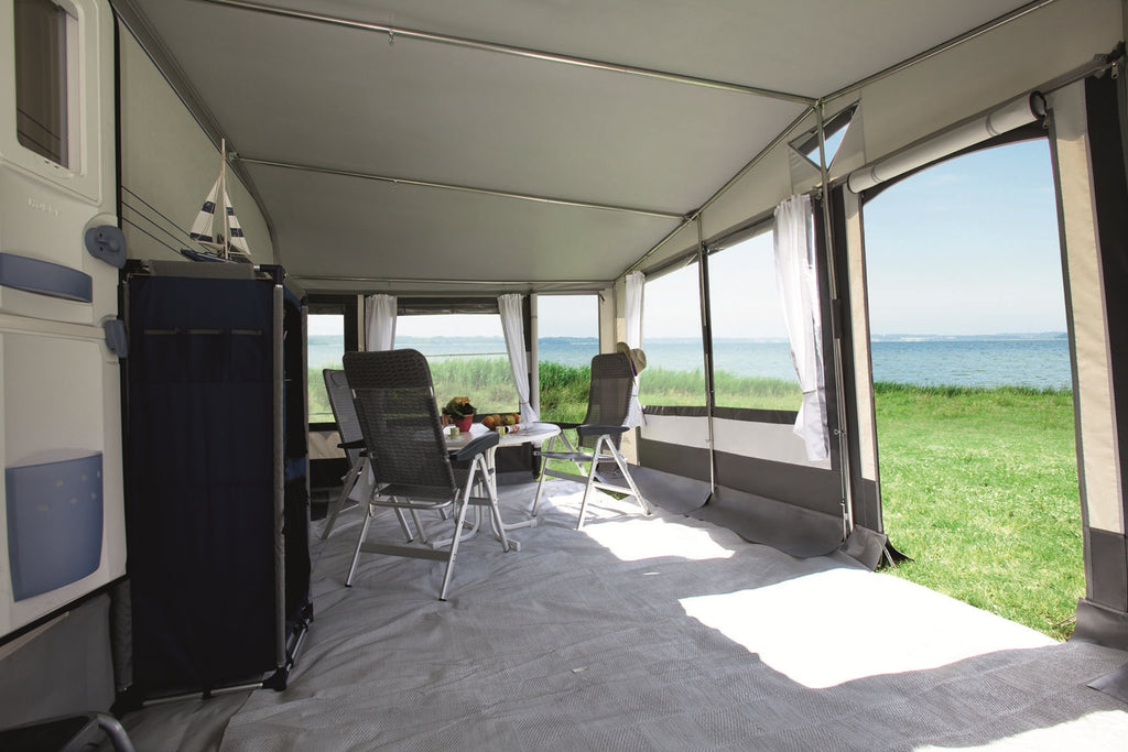 DWT Carat 240 Ganzjahres-Wohnwagenvorzelt
