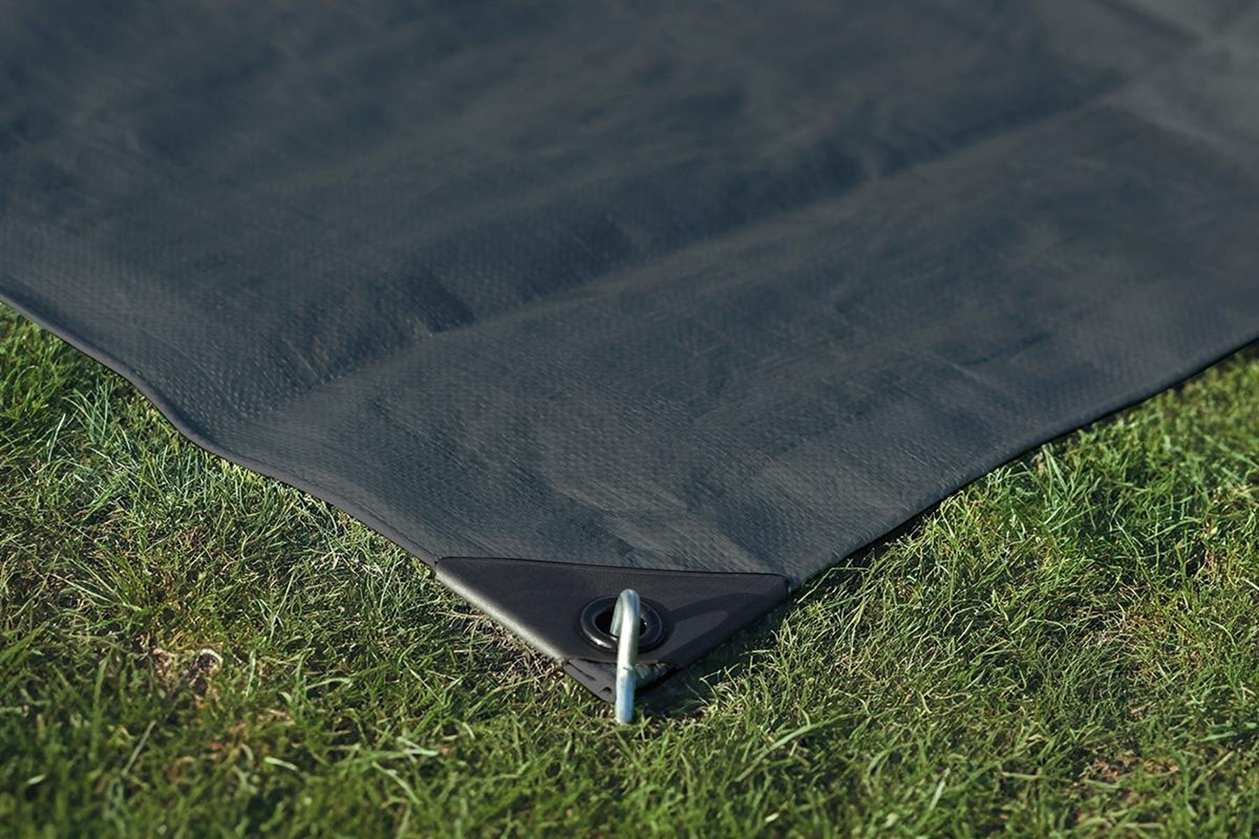 Isabella Ground Sheet Grey – Bodenplane unter Teppich
