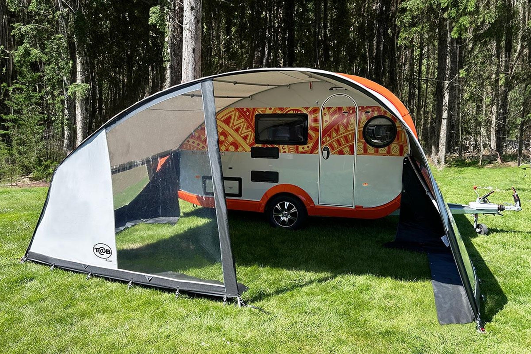 Isabella T@B Sonnendach Plus & Front