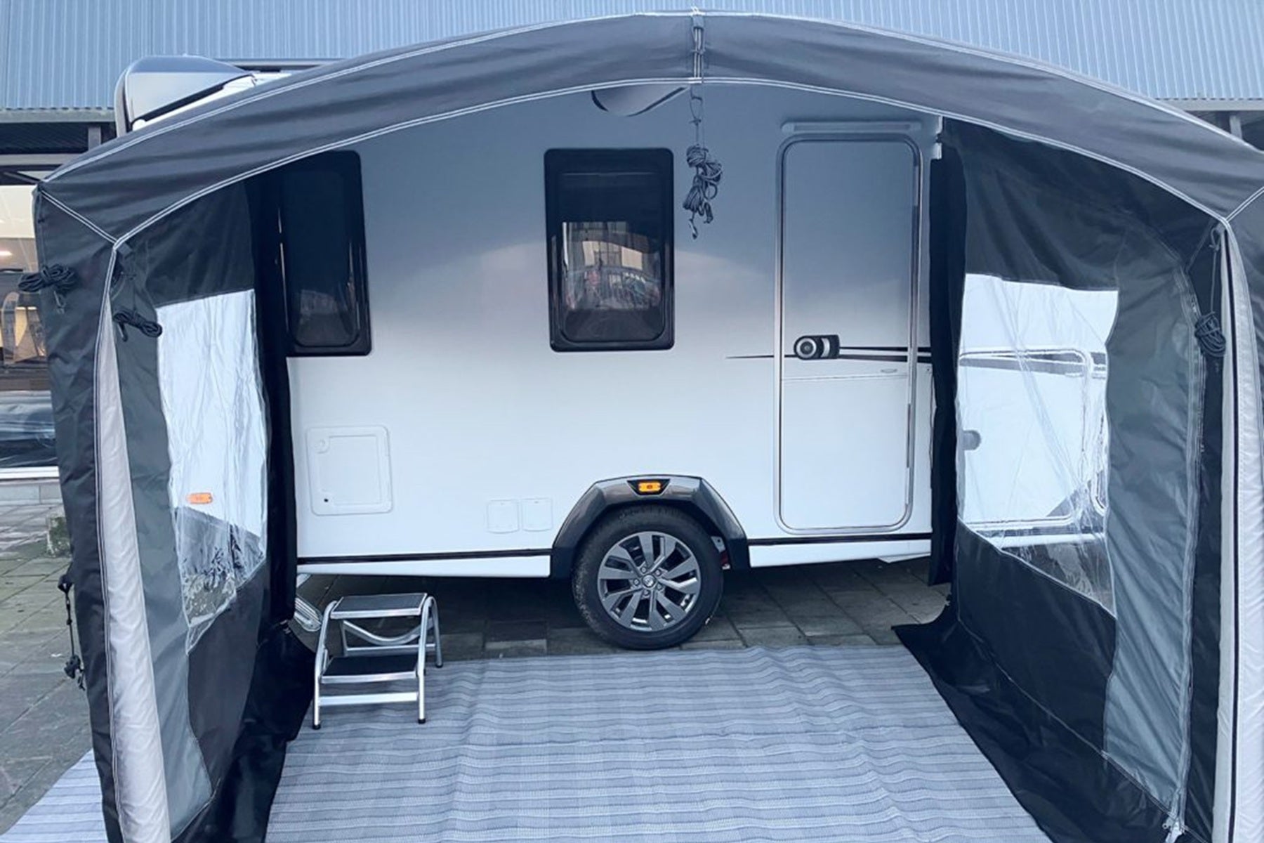 Walker Active 290 – Luft-Sonnendach für Knaus Sport & Fun